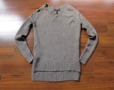 Suéter BCBGMaxAzria ~ Oversized XS ~ Cinza Crepúsculo Cabelo de Coelho Angorá Decote V c41 - Imagem 1 de 4