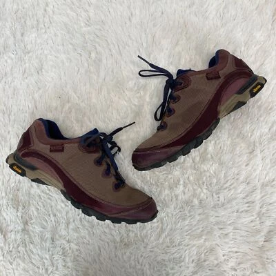 Zapatillas deportivas Ahnu Teva Sugarpine II 1101557 púrpura para senderismo al aire libre Foto 1 de 4