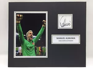 RARE Manuel Almunia Arsenal Signed Photo Display + COA AUTOGRAPH - Picture 1 of 3