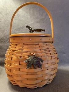 Longaberger 2001 Pumpkin Patch Basket Wood Lid with Stem TieOn Plastic Protector - Imagen 1 de 24