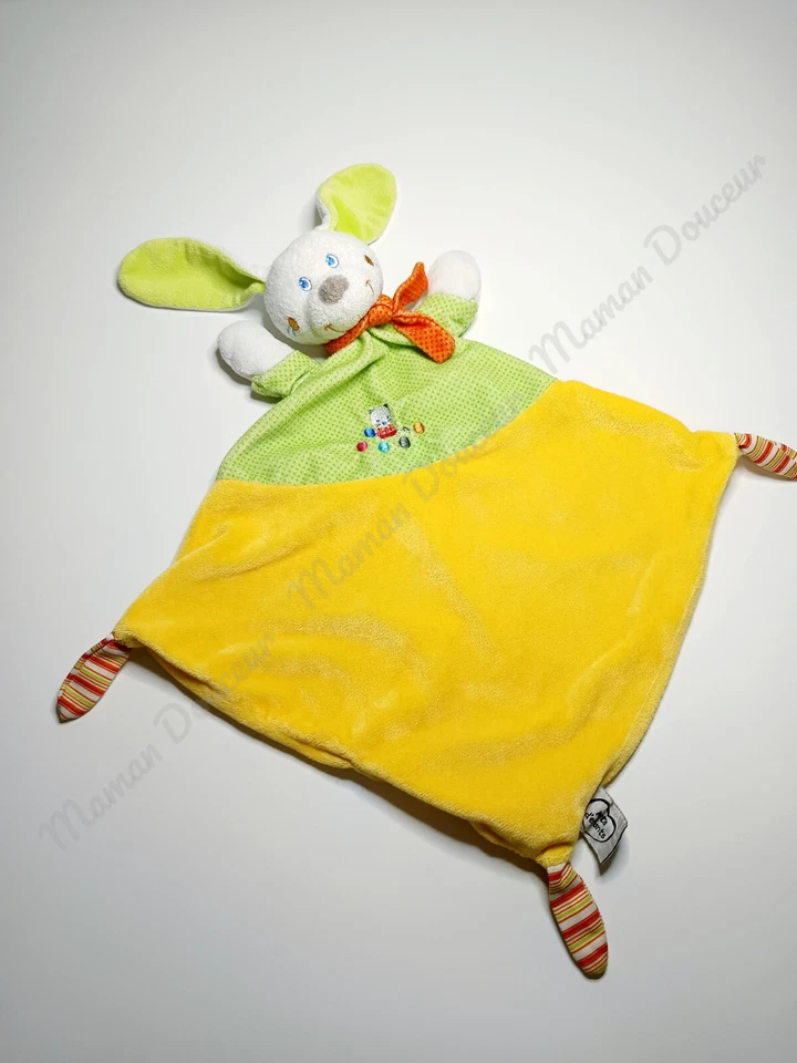Doudou Plat Lapin Blanc Jaune Vert Pois Echarpe Orange -  Mots D'enfants Leclerc - Photo 1/3