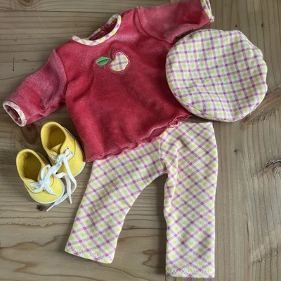 Boneca American Girl Bitty Baby aposentada outono maçã roupa escolhendo - Imagem 1 de 4