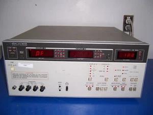 12801 HP 4276A LCZ meter  - Picture 1 of 8
