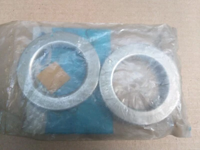 PAIR NOS Ford 1973-1977 F100 / F350 4WD Truck Front Axle Spindle Oil Slingers  - Image 1 of 4