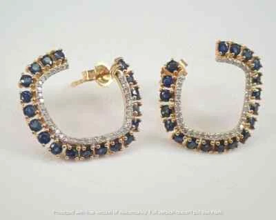 2.2 Ct Round Cut Simulated Sapphire Women's Stud Earring 14K Yellow Gold Plated - Image 1 of 4