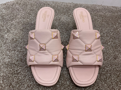 VALENTINO GARAVANI Nappa Rosa Trapuntata Romana Borchia Tacco Pelle Mules VSX BK3 2