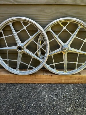 Mongoose Old School BMX - Original 20" BMX PRODUCTOS MOTOMAG II JUEGO DE RUEDAS Foto 1 de 4