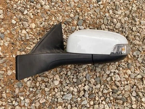 Espejo retrovisor lateral del conductor Volvo S40 2007-2011 - blanco hielo *con luz de señalización - Imagen 1 de 2