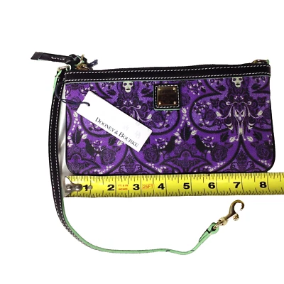Cartera Disney Dooney & Bourke púrpura con cremallera superior--NUEVA-envío gratuito el mismo día Foto 1 de 4