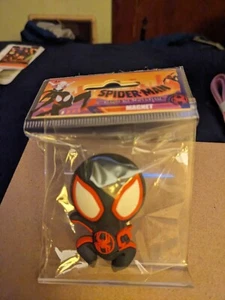 spiderman across the spiderverse Miles Morales Monogram Magnet - Picture 1 of 2