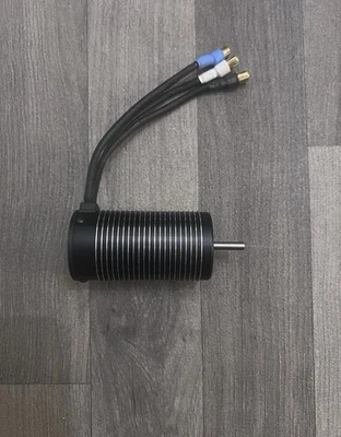 Traxxas Brushless Motor 2000KvTRX3483 SLEDGE, Maxx Slash, RichtigStabil Motor. - Bild 1 von 4