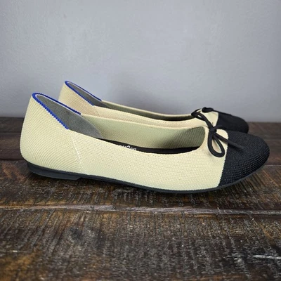 Zapatos planos de ballet Rothys The Ballet con arco plano para mujer 5 marrón Foto 1 de 4