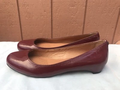 NEW Corso Como US 6.5 Burgundy Patent All Leather Flats Padded Insoles A3 - Image 1 of 4