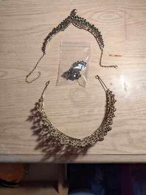 Juego de tiara (pendientes y collar de tiara a juego) Foto 1 de 2