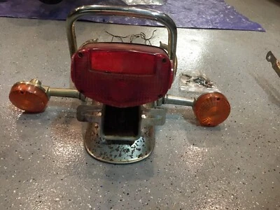 Luz trasera y guardabarros Suzuki GS1000L Foto 1 de 2