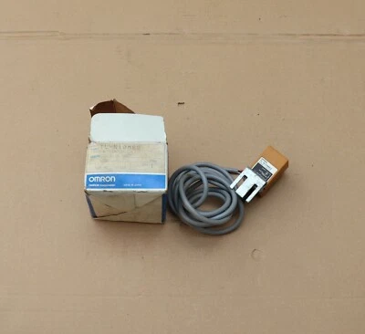 OMRON TL-N10ME2 PROXIMITY SWITCH - Image 1 of 4