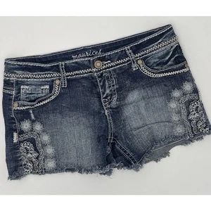Maurices Shorts Womens 7/8 Blue Embroidered Distressed Preppy Western Boho - Picture 1 of 4