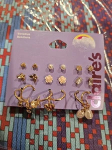 Juego de pendientes de oro de 9 piezas de Claire's con pasador y aro colgante - Imagen 1 de 4