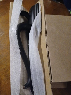 Perillas de entrada de puerta delantera Schlage Camelot - bronce envejecido (FE285GCAM716GEO) Foto 1 de 4