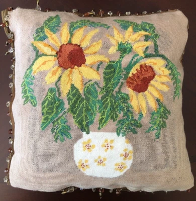 Vintage Sunflower Floral Petit Point Needlepoint Pillow Beaded Trim Folk Art - Image 1 of 4
