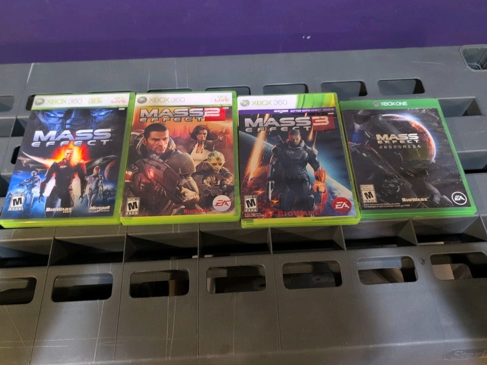 Mass Effect 1 2 3 и Andromeda КОМПЛЕКТ ЛОТ Microsoft Xbox 360 / один проверенный рабочий - Изображение 1 из 1