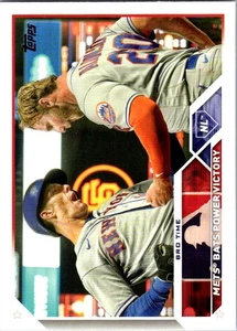 2023 Topps #190 Bro Time azul real - Imagen 1 de 2