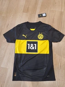 Borussia Dortmund 24/25 Away Kit - Picture 1 of 8
