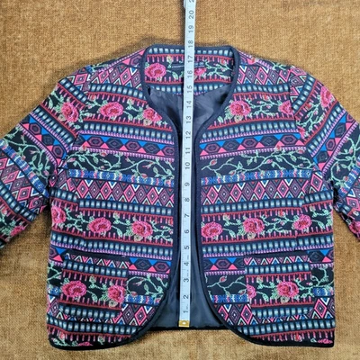 Cropped collarless jacket with vibrant, multicolored embroidered print-Size XS - Image 1 of 4