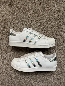 Adidas Superstar White Inridecent Women’s Size 7.5 - Picture 1 of 9