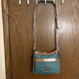 Dooney & Bourke Pebble Grain Piper in Leaf Green NIP - Picture 1 of 6