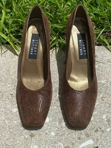 Stuart Weitzman Women's Snake Embossed Leather Pumps Brown Beige Size 7 1/2  - Picture 1 of 5