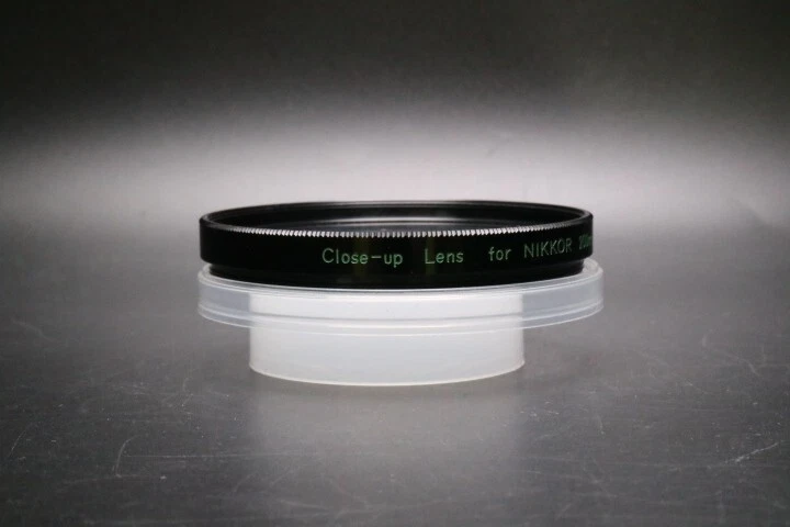 🎦VIDEO👀 [MINT] Close-up Lens for Nikkor 200mm From JAPAN - Image 1 of 4