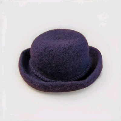 Sombrero de lana morado borlas vintage McMaura of Charlotte Vermont para mujer  Foto 1 de 4