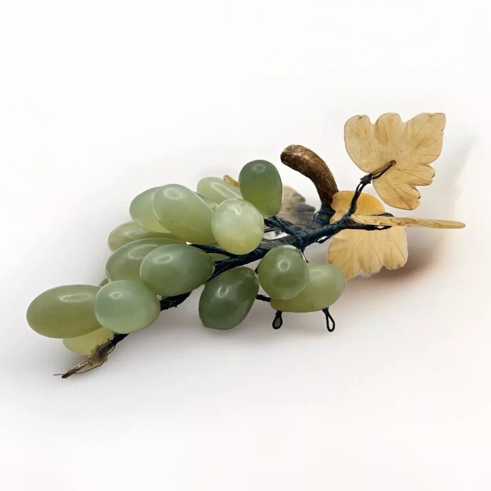 De colección gema de jade piedra dura racimo de rama de vid de uva y 5 hojas talladas LEER DESC Foto 1 de 4