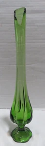 Vintage MCM L.E. Smith Glass 6 petal Vase Green Swung Pedestal Vase 17 3/4" - Picture 1 of 6