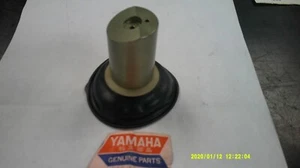 Yamaha TX750 OEM CV Carburetor Slide & Diaphragm Fit 1973-74 P/N 306-14940-00-00 - Bild 1 von 5