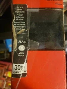 Pass & Seymour ~30A Range Outlet Surface Mount Blk. AL/CU 125/250V 3P 4W 3884CC6 - Picture 1 of 3