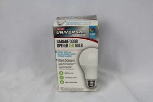 Genie LED Bulb Garage Door Opener 60w Light Equivalent 25,000hrs Universal Motor - Picture 1 of 7