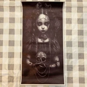 Creepy Horror Halloween Movie Girl Holding Skull - Picture 1 of 5