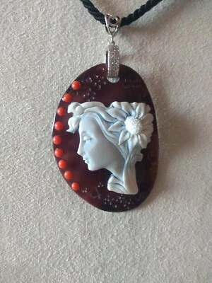 Ciondolo Cammeo sardonico viso femminile vintage in argento 925 fatto a mano  - Immagine 1 di 2