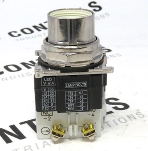 Eaton 10250T/91000T/E34 Indicator Light Holder 250V 30.5mm Panel Mount - Picture 1 of 4