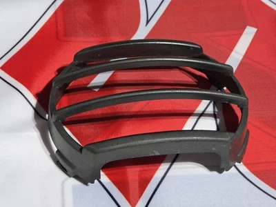  2000-2004 Subaru Outback Fog Light Lamp Cover Bezel Grille  84953AE05A - Image 1 of 4