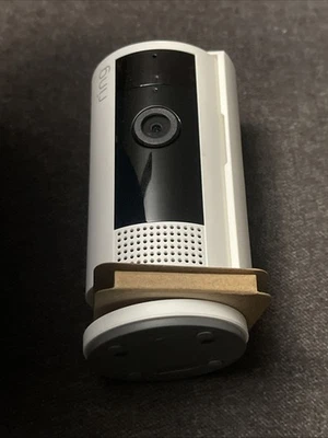 Ring Indoor Camera 2nd Gen With Privacy Cover 1080p Security Camera Model 5F72E9 - Image 1 of 4