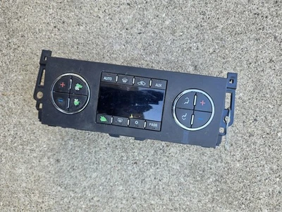 2007-2011 Chevy Tahoe A/C Heater Climate Control Temperature Control OEM 07-11 - Image 1 of 3