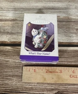 Hallmark Ornament 1998 ¿Cuál es tu nombre? Gato con pájaro azul en corona - Imagen 1 de 6