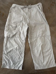 REI Gray Capri Pants Junior Sz 14 Drawstring Waist 28” Inseam 18” Zip Pockets - Picture 1 of 5