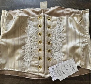 Damsel In This Dress (DiTD) Cream Striped Wench Corset W Appliqué - 39” - Picture 1 of 1