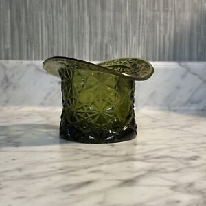 Vintage Indiana Glass Green Daisy and Button 3.5" Tall Top Hat