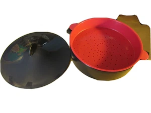 Tupperware 3 Piece Black & Red Round Micro Cooker Rice Veggies etc - Picture 1 of 10