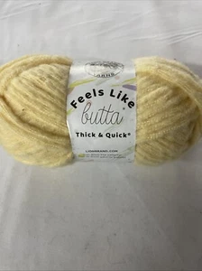 Lion Brand Feels Like Butta Thick And quick Buttered Popcorn 55 Yards - Picture 1 of 2
